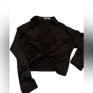 Kooka cropped tie up black top! Size L